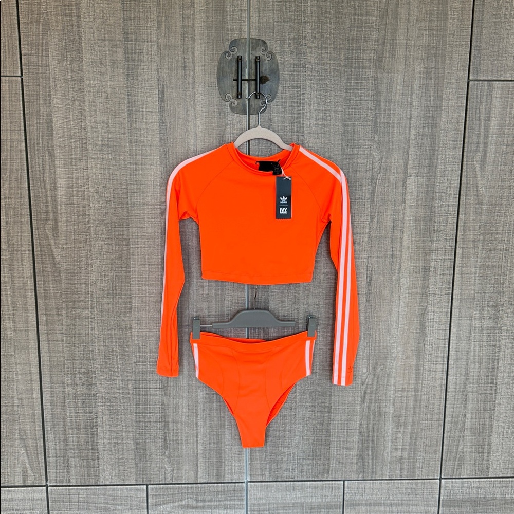 Adidas x Ivy Park Rash Guard Top & Bikini‎ Bottom - Picture 17 of 17
